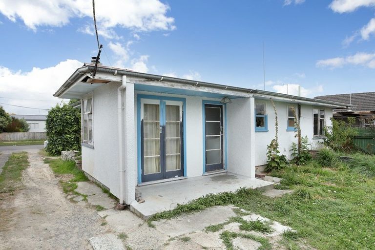 Photo of property in 10 Charles Street, Feilding, 4702