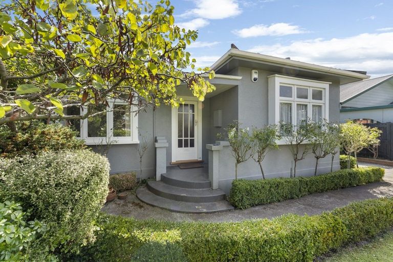 Photo of property in 38 Guy Avenue, Takaro, Palmerston North, 4410