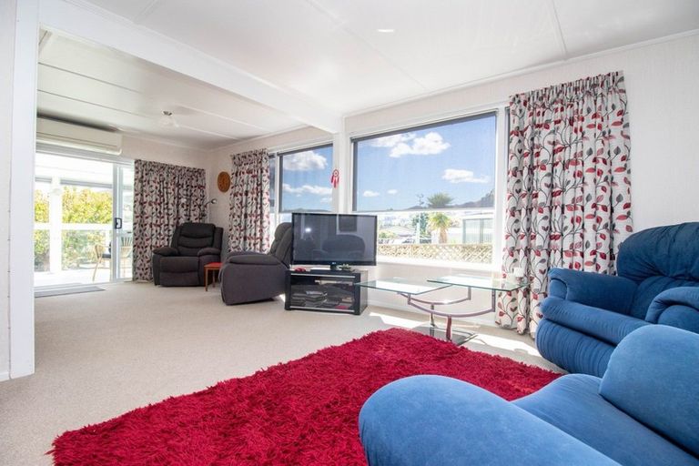 Photo of property in 45 Norwood Road, Paeroa, 3600