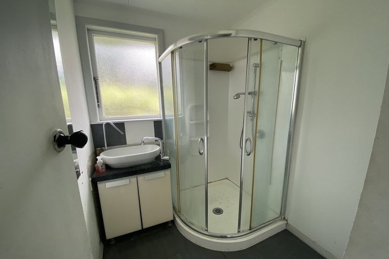 Photo of property in 16 Sandbrook Avenue, Otara, Auckland, 2023