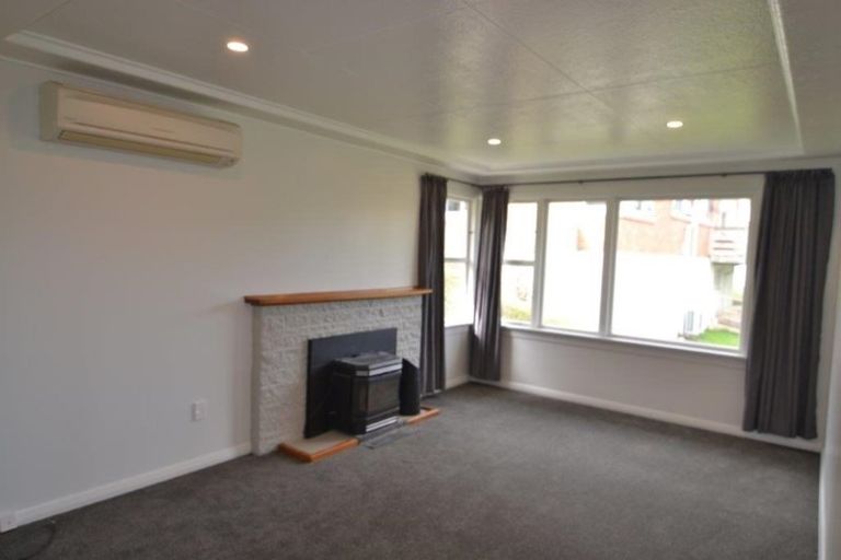 Photo of property in 6 Salmond Street, Halfway Bush, Dunedin, 9010
