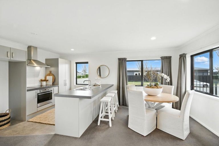 Photo of property in 73 Barnes Street, Pegasus, 7612