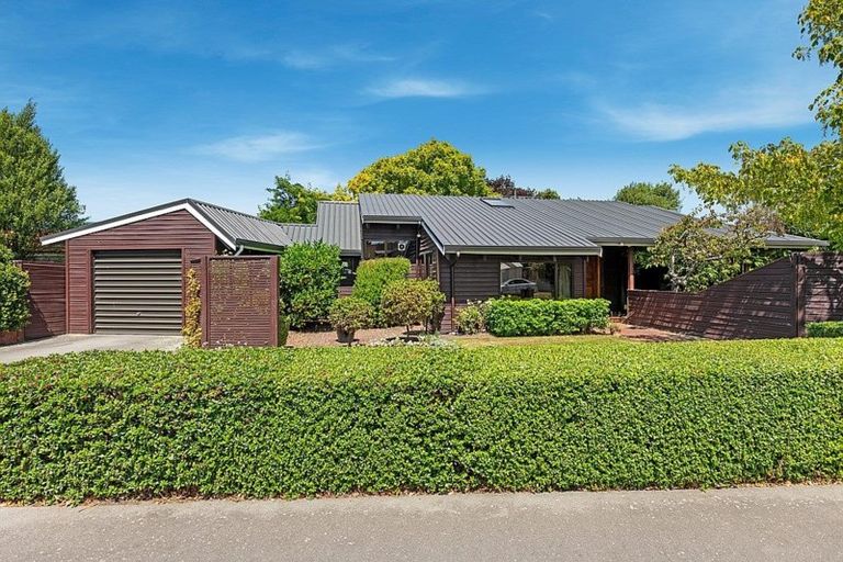 Photo of property in 26 Lakewood Drive, Burwood, Christchurch, 8083