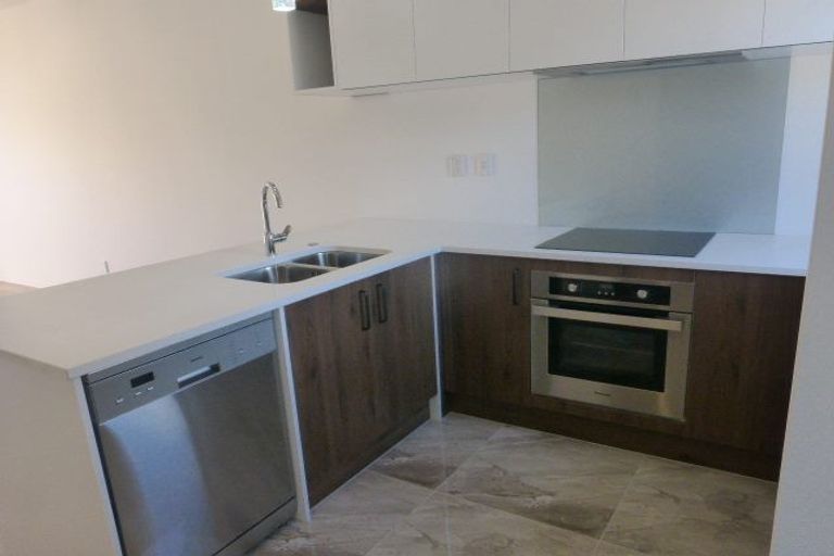 Photo of property in 1c Quincey Place, Massey, Auckland, 0614