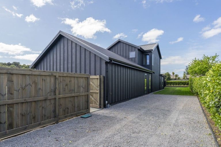 Photo of property in 14 Pukeko Way, Kinloch, Taupo, 3377