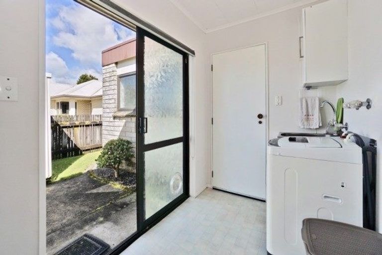 Photo of property in 2a Princess Street, Te Puke, 3119