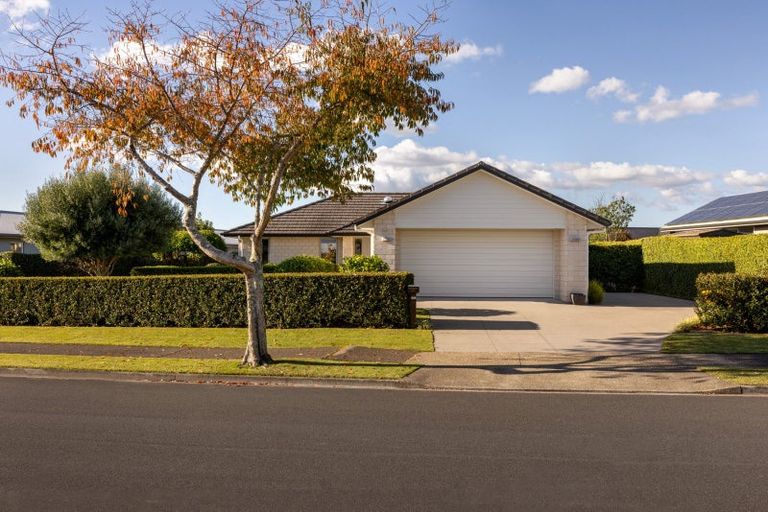 Photo of property in 20 Mortlake Heights, Pyes Pa, Tauranga, 3112