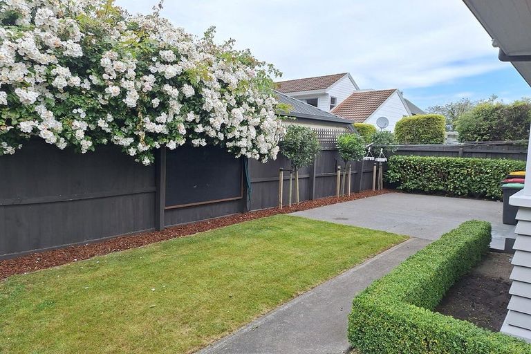 Photo of property in 1/44 Nortons Road, Avonhead, Christchurch, 8042