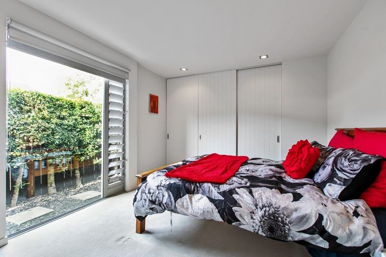 Photo of property in 14a Lomond Street, Takapuna, Auckland, 0622