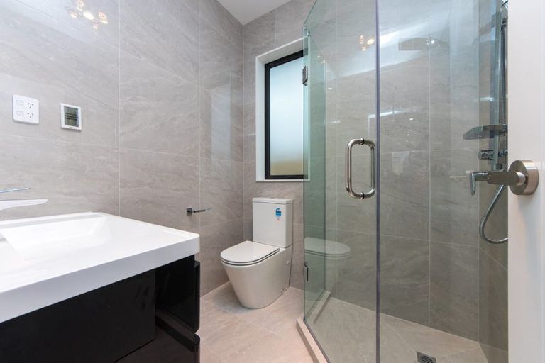 Photo of property in 19 Thomas Rielly Avenue, Hobsonville, Auckland, 0616