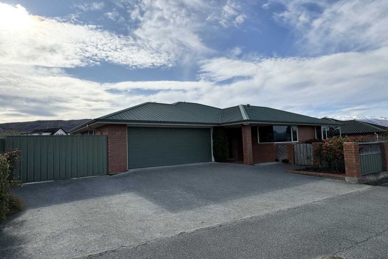 Photo of property in 40 Cairnmuir Crescent, Cromwell, 9310