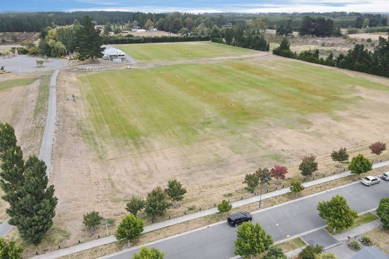 Photo of property in 82 Hakatere Road, Pegasus, 7612