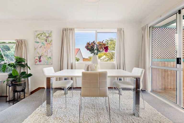 Photo of property in 29 Montclair Rise, Browns Bay, Auckland, 0630