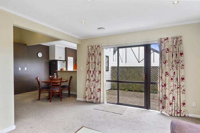 Photo of property in 5/53 Dominion Park Street, Johnsonville, Wellington, 6037