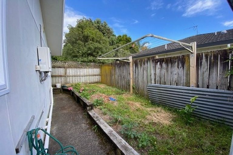 Photo of property in 145 Millhouse Drive, Golflands, Auckland, 2013