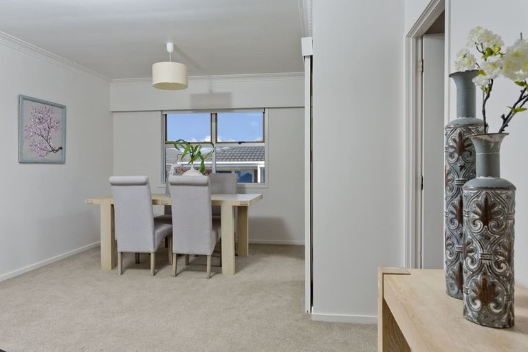 Photo of property in 2/22 Gordon Avenue, Milford, Auckland, 0620