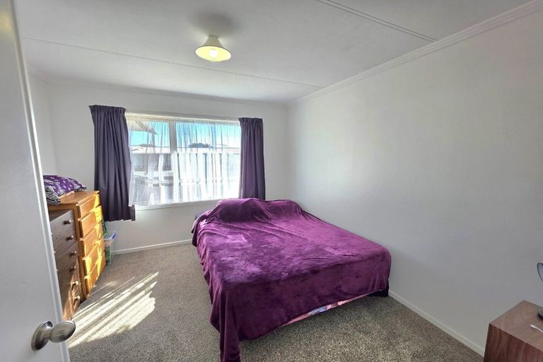 Photo of property in 45 Clifton Drive, Waitara, 4320