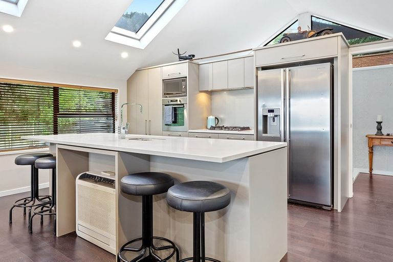 Photo of property in 54 Dublin Street, Lyttelton, 8082