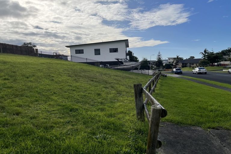 Photo of property in 11 Ocean View Road, Coastlands, Whakatane, 3120