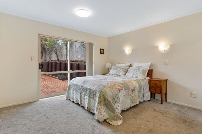 Photo of property in 47 Nimstedt Avenue, Oteha, Auckland, 0632