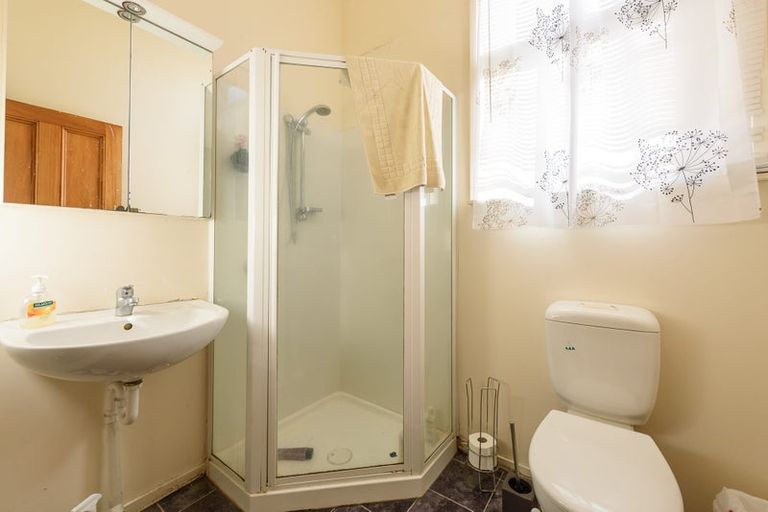 Photo of property in 117 Brougham Street, Mount Victoria, Wellington, 6011