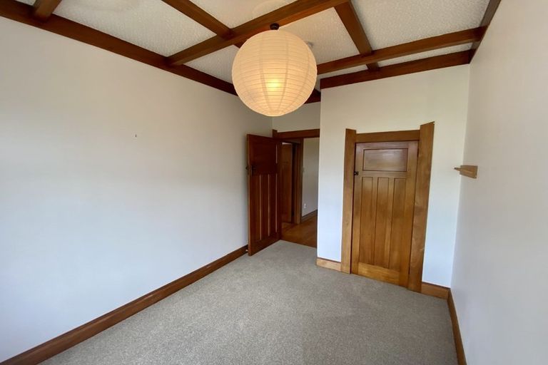 Photo of property in 8 Roach Street, Marewa, Napier, 4110