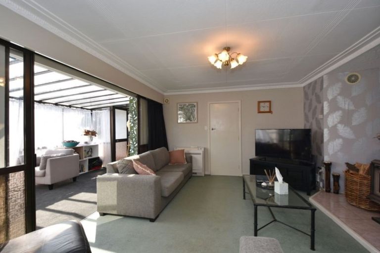 Photo of property in 216 Conyers Street, Strathern, Invercargill, 9812