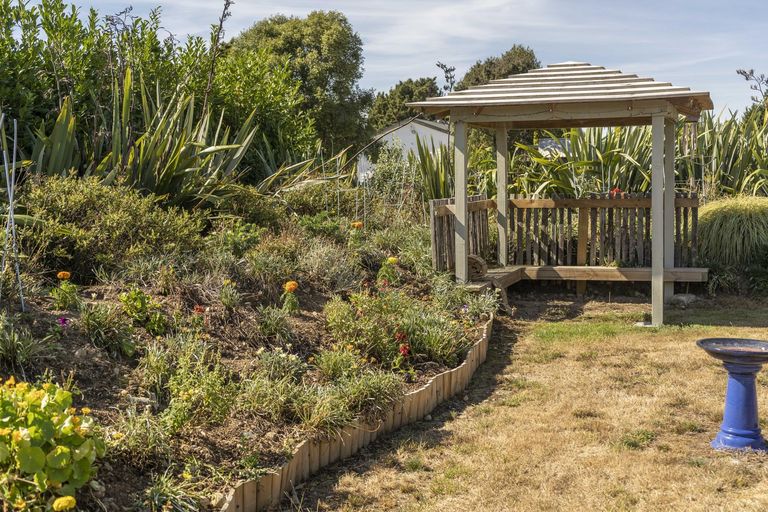 Photo of property in 69-71 Charles Street, Carterton, 5713