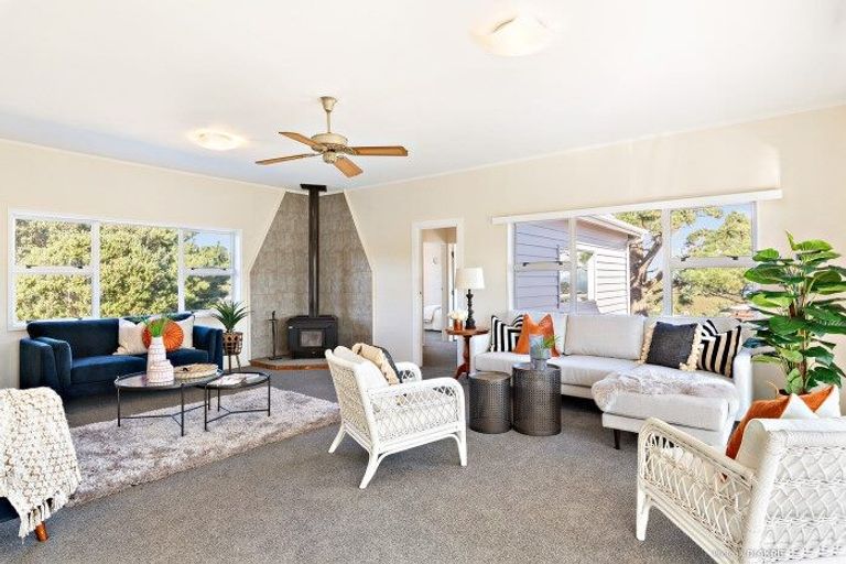 Photo of property in 31 Arun Crescent, Southgate, Wellington, 6023