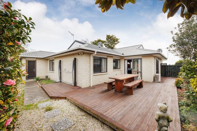 Photo of property in 5 Leander Place, Milson, Palmerston North, 4414