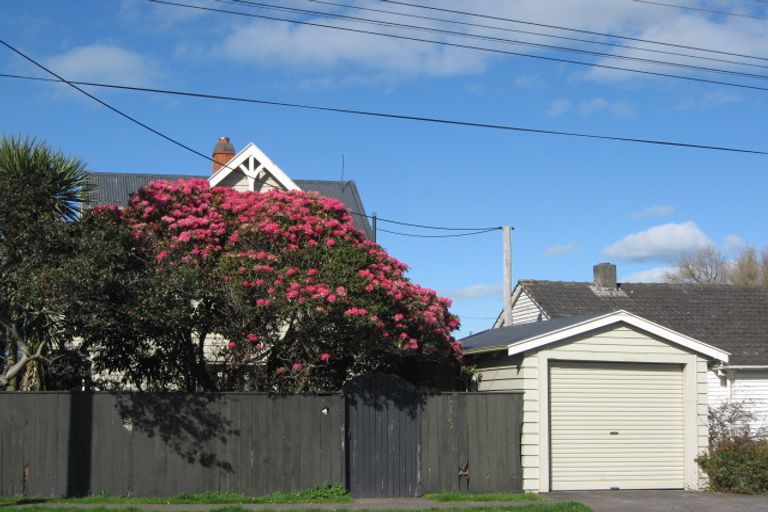 Photo of property in 5 Pukepapa Road, Marton, 4710