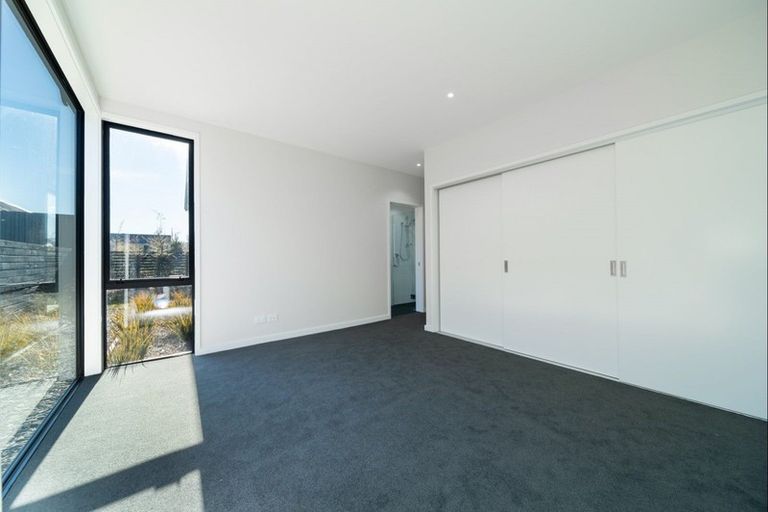 Photo of property in 8 Parera Lane, Jacks Point, Queenstown, 9371