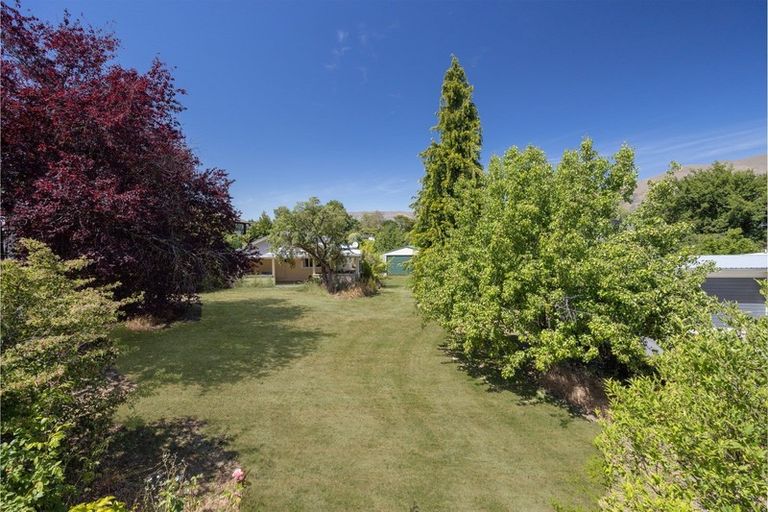 Photo of property in 18 Winders Street, Wanaka, 9305