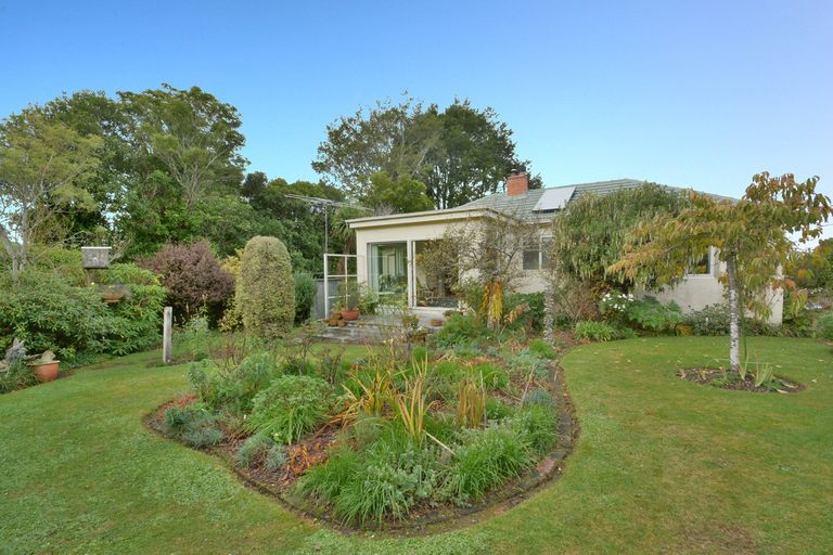 Photo of property in 203 Wakari Road, Helensburgh, Dunedin, 9010