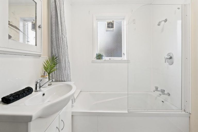 Photo of property in 4/538 High Street, Boulcott, Lower Hutt, 5010