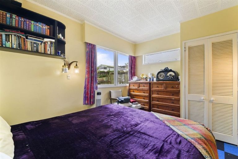 Photo of property in 5 Argyle Road, Browns Bay, Auckland, 0630