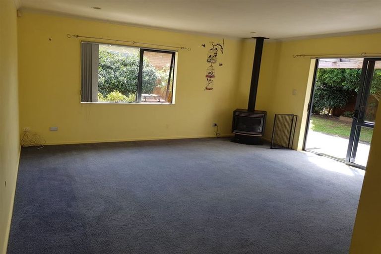 Photo of property in 3 Gatland Road, Opaheke, Papakura, 2113