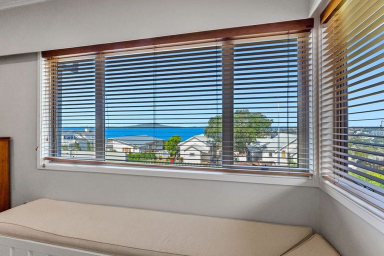 Photo of property in 11 Katui Street, Castor Bay, Auckland, 0620