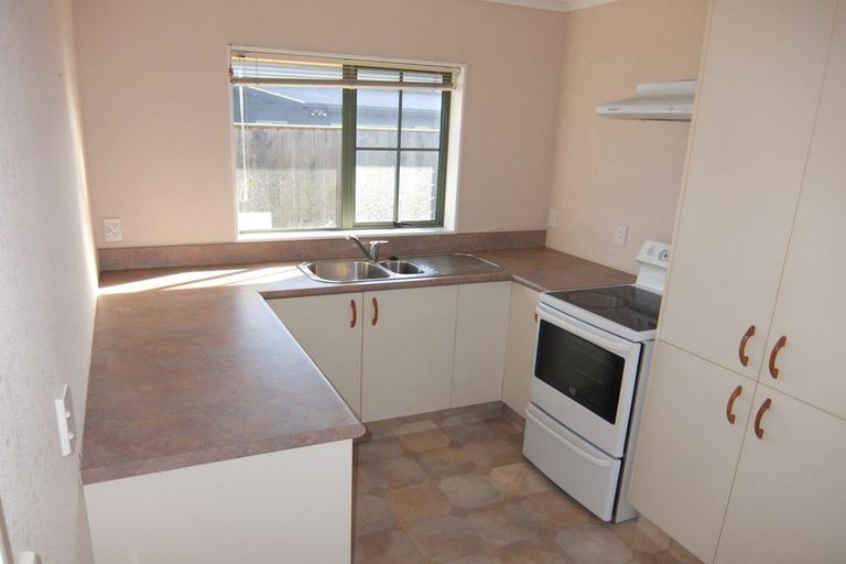 Photo of property in 93 Roberts Line, Kelvin Grove, Palmerston North, 4414