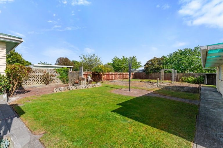 Photo of property in 17 Atmore Avenue, Otaki, 5512