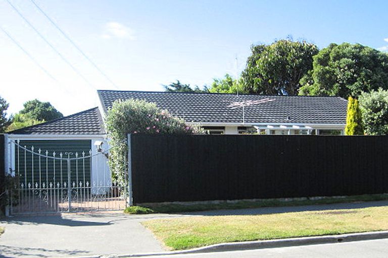 Photo of property in 13 Penguin Street, Southshore, Christchurch, 8062