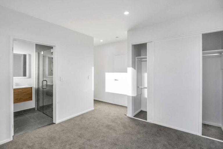 Photo of property in 15 Ivan Mauger Place, Rolleston, 7615