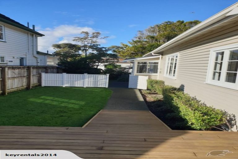 Photo of property in 4 Willoughby Street, Woburn, Lower Hutt, 5010