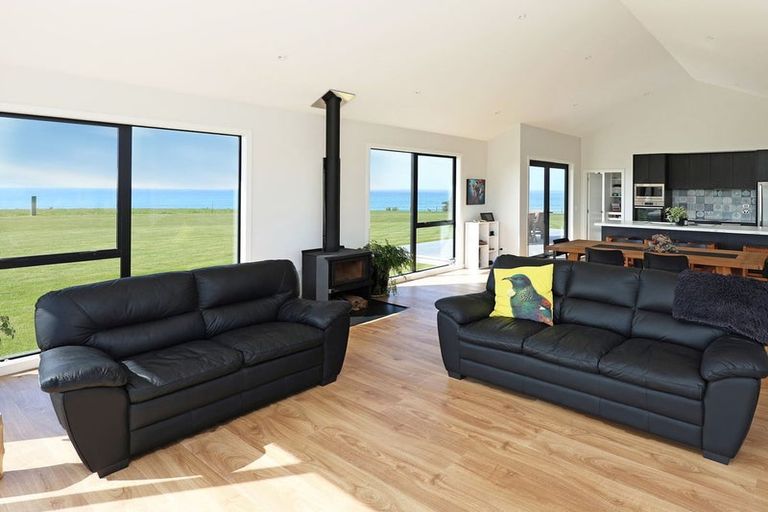 Photo of property in 55 Gardiners Road, Awamoa, Oamaru, 9495