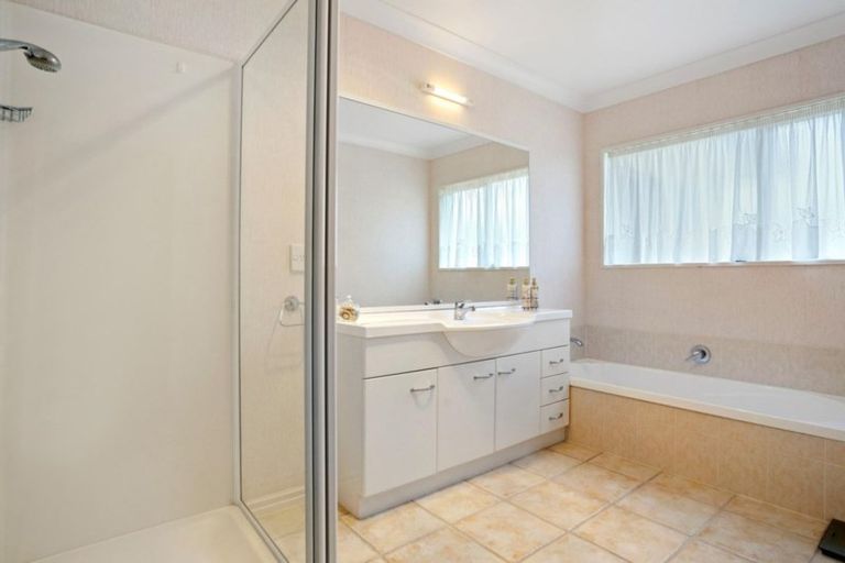 Photo of property in 88 Waikite Road, Welcome Bay, Tauranga, 3175