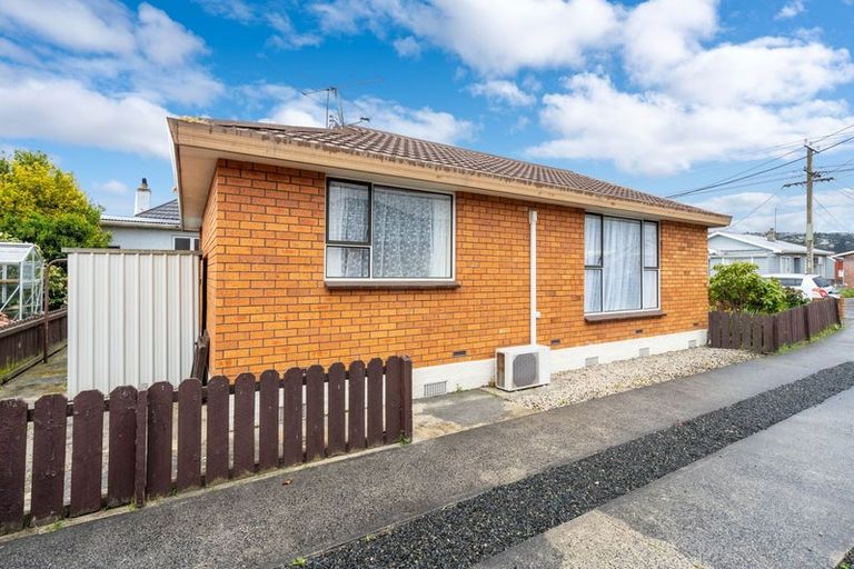 Photo of property in 143a Macandrew Road, South Dunedin, Dunedin, 9012