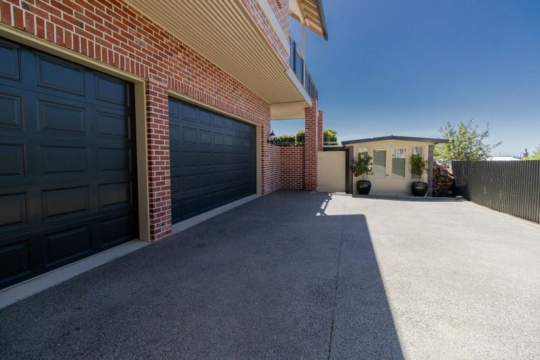 Photo of property in 15 Wai-iti Road, Maori Hill, Timaru, 7910