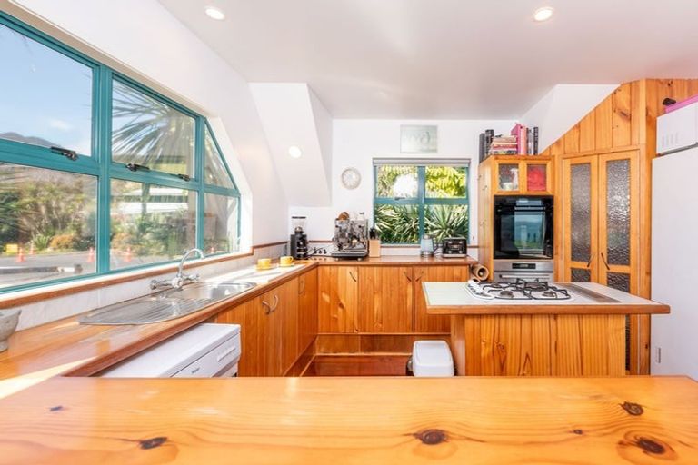 Photo of property in 312 Hokianga Harbour Drive, Omapere, Kaikohe, 0473