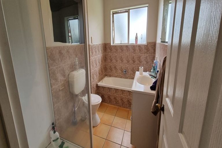 Photo of property in 165 Pine Valley Road, Dairy Flat, Silverdale, 0992