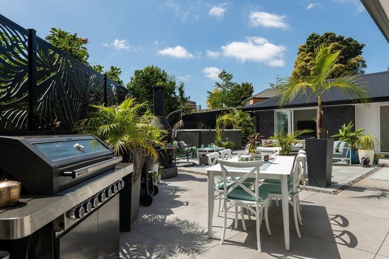 Photo of property in 267 Cambridge Road, Bethlehem, Tauranga, 3110